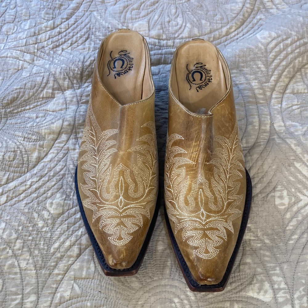 Western mules